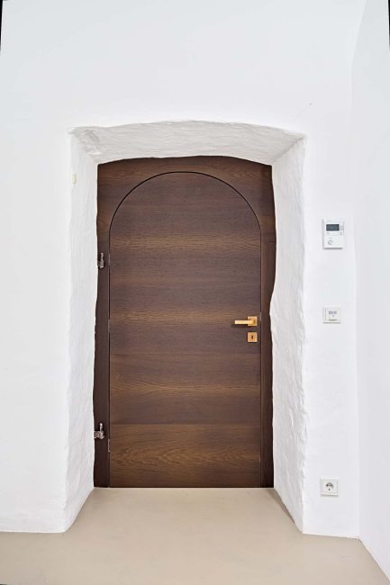 Tür von der Prader Tischlerei